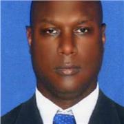 Profesor de baloncesto imparto clases a alumnos desde los 6 años en adelante